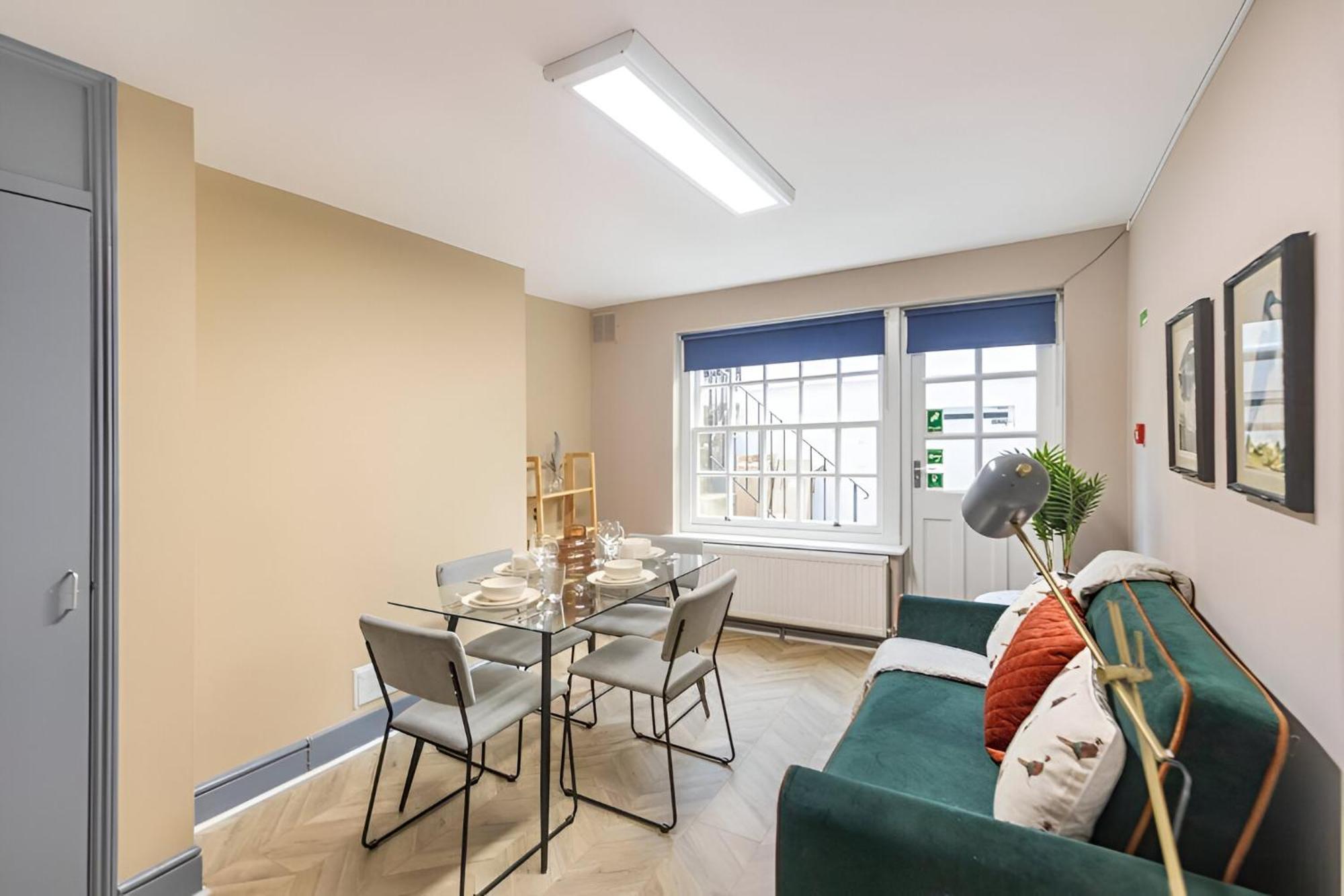 Bold & Vibrant 1-Bedroom Escape In Prime Location! London Exterior photo